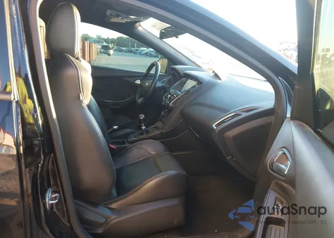 2016 Ford Focus St from USA, damaged, VIN 1FADP3L99GL361279